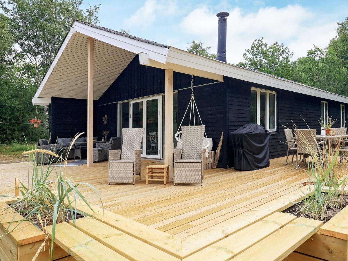 Holiday Home Laeso Liii Esterno foto