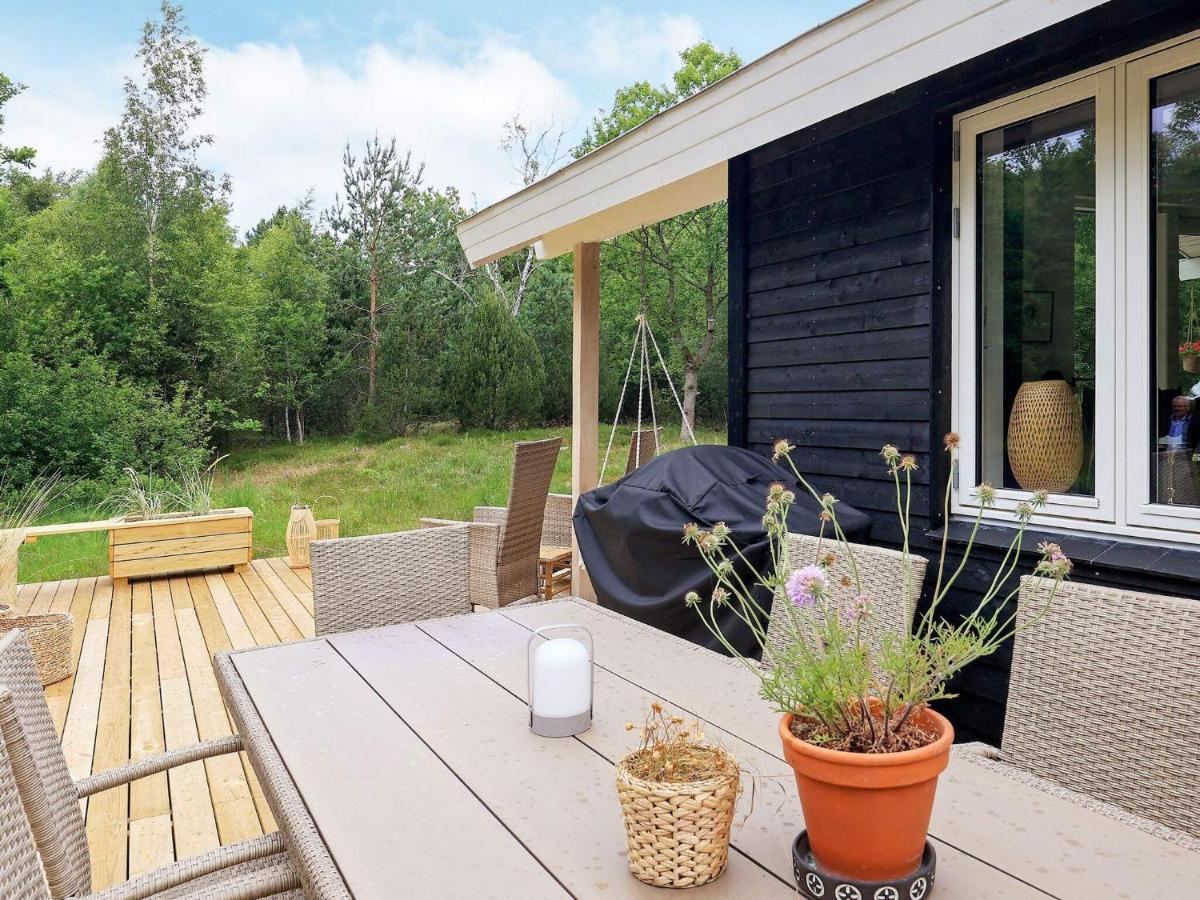 Holiday Home Laeso Liii Esterno foto