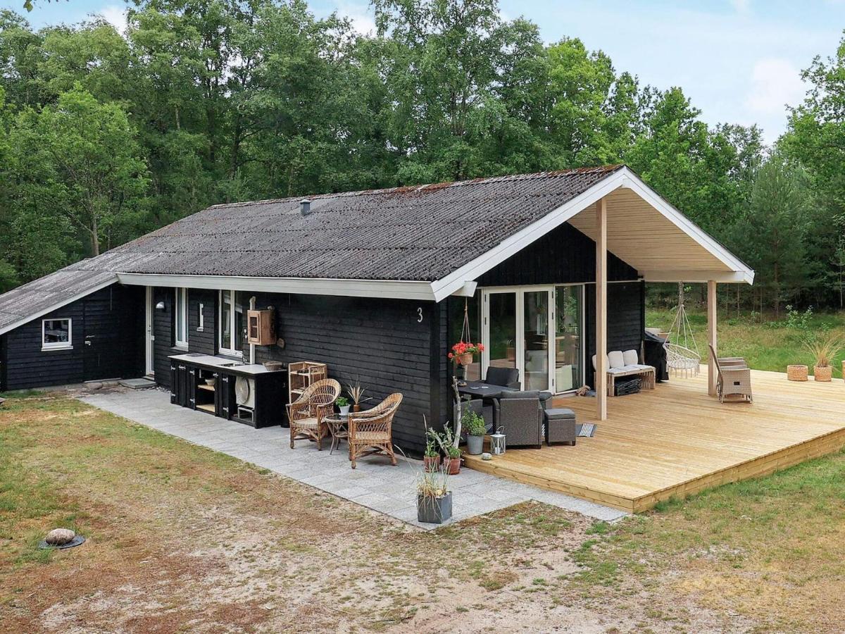 Holiday Home Laeso Liii Esterno foto